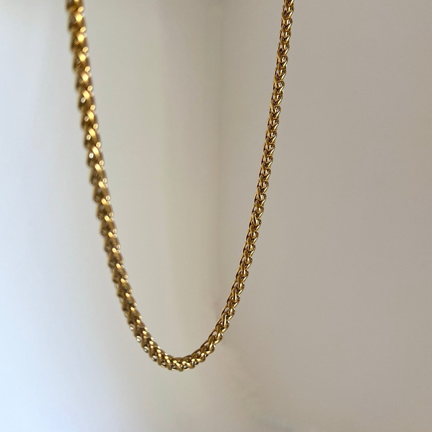Stand Tall Chain in Silver or Gold
