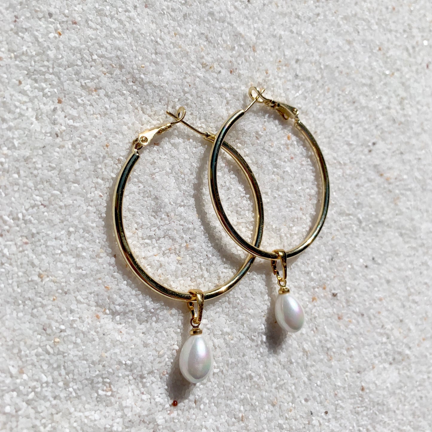 Ocean Eyes - 18k Gold Filled Hoops with Teardrop Pearl Bead-Au+ORA