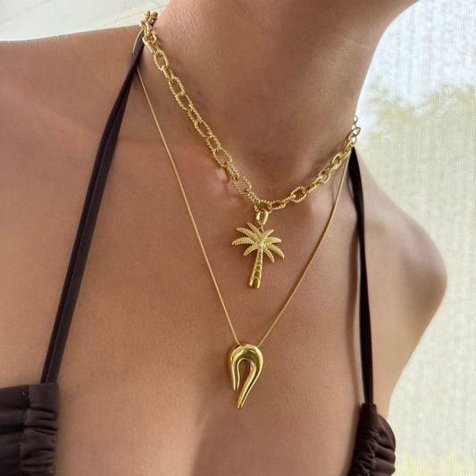 Copacabana Palm Necklace