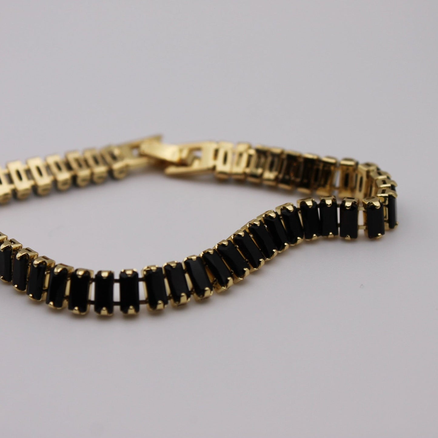 Black Bag(uette) Bracelet