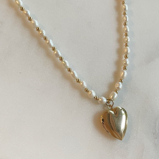 Heart of Gold Pearl Necklace