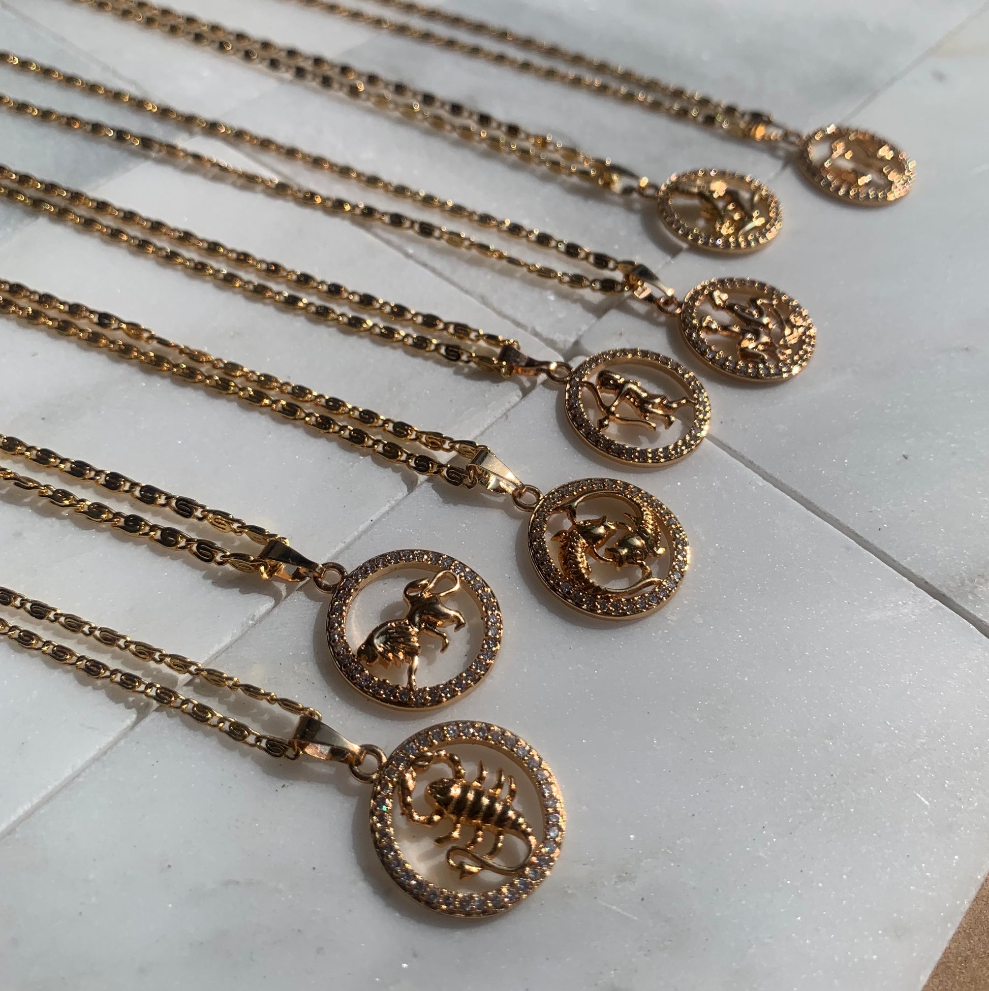 Zodiac Cancer Gold Necklace-Au+ORA