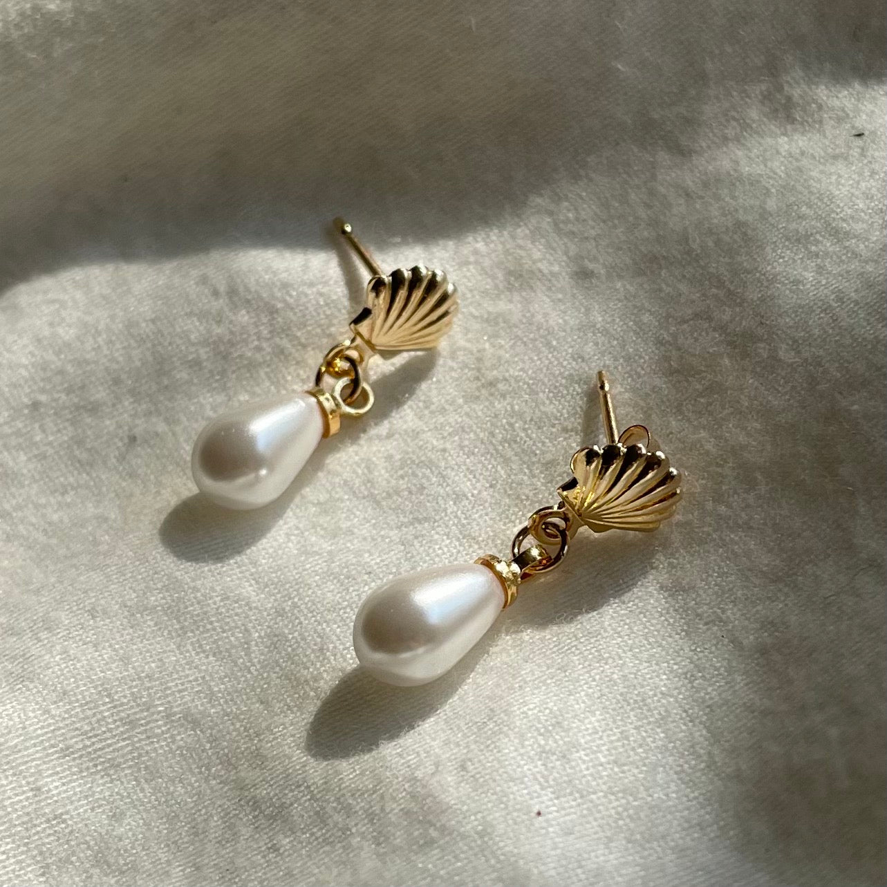 Beyond The Sea Seashell Pearls. AuORA Jewelry SeaShell Pearls